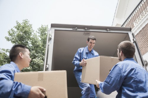 Local storage service for Queens Park customers and nearby areas