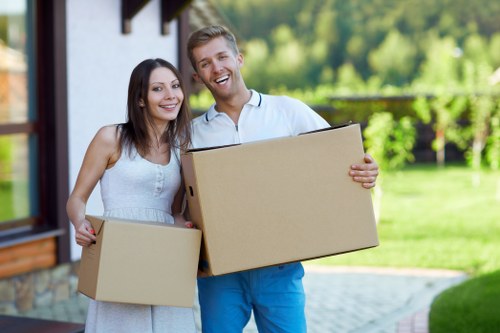 Local packing supplies for flats and houses in Queens Park